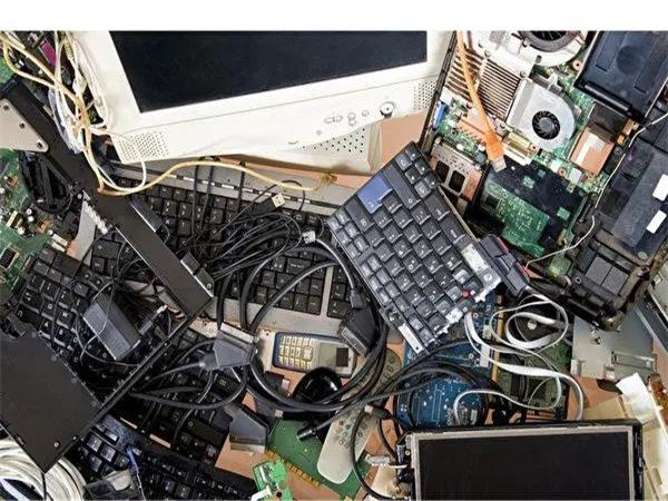 废旧电子电脑回收资讯：太阳能电池板目前设